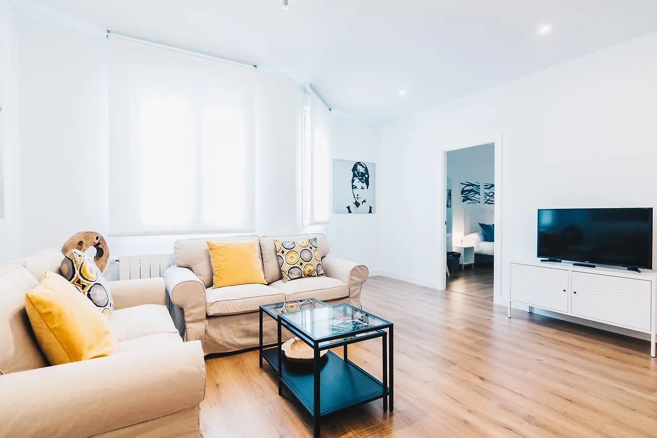 Bilbao Home Apartment By People Rentals Hiszpania